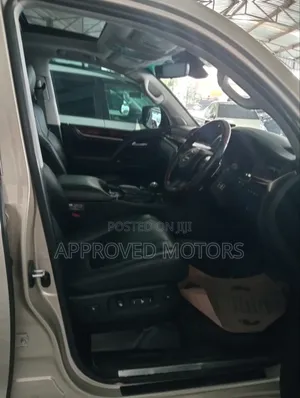 Lexus LX 2019 Gold