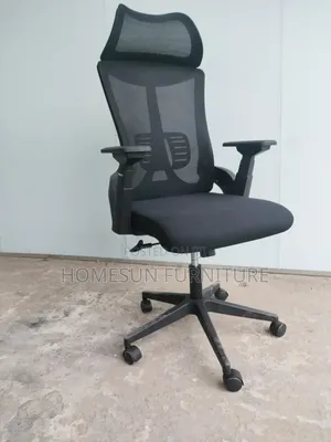 Office Chair: Ergonomic Mesh Office Chair