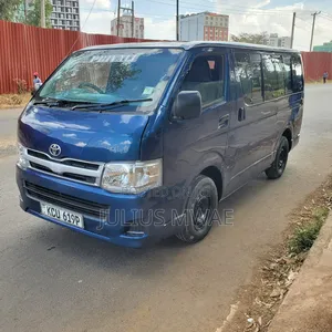 Toyota HiAce 2012 Blue
