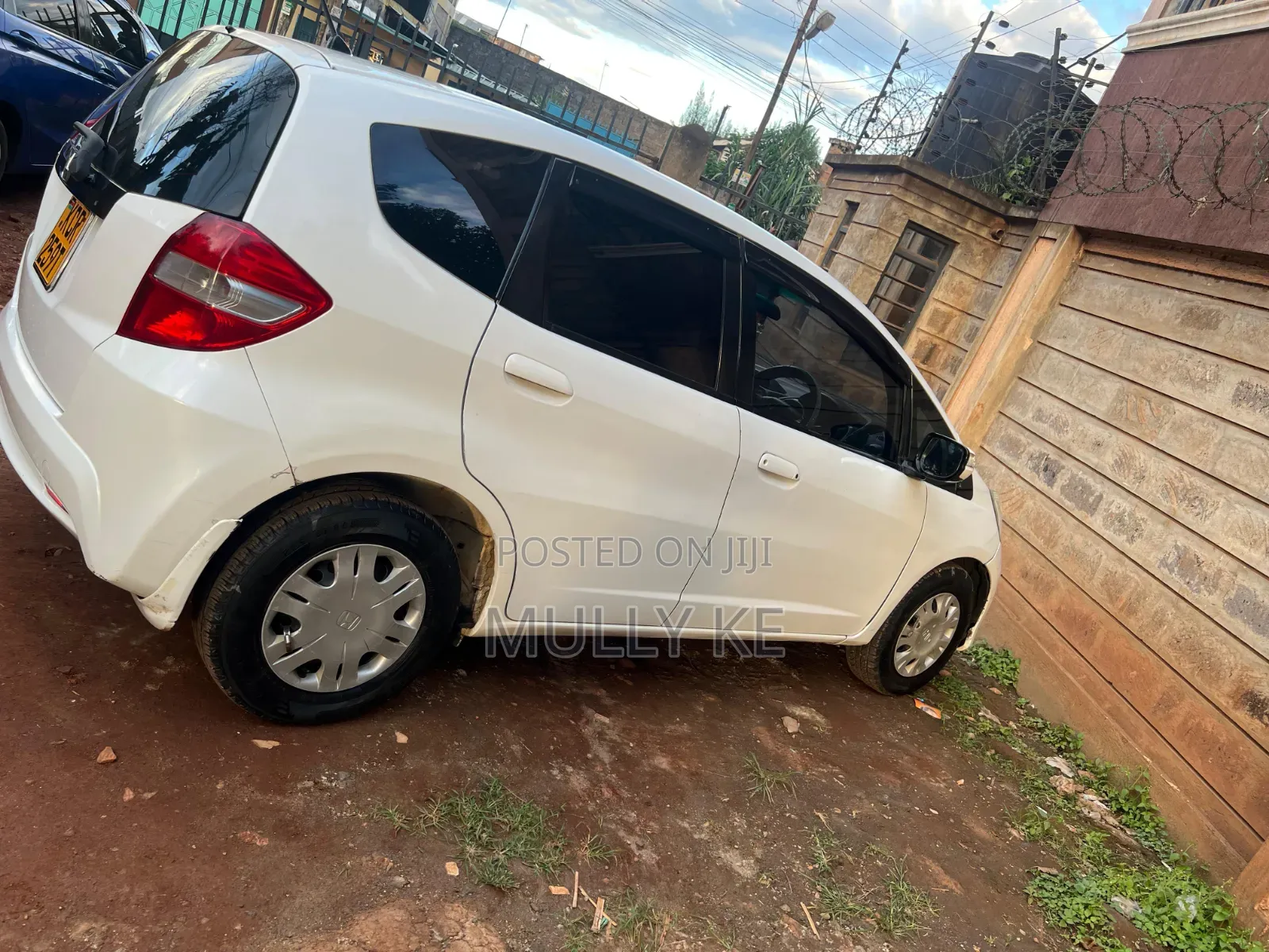 Honda Fit Automatic 2011 White