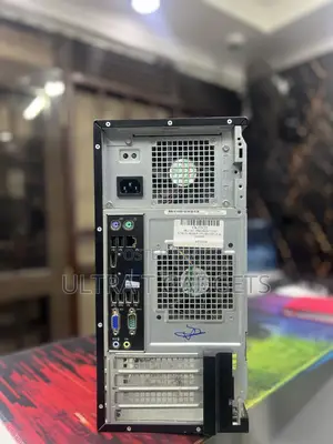 Desktop Computer Dell 8GB Intel Xeon SSD 256GB