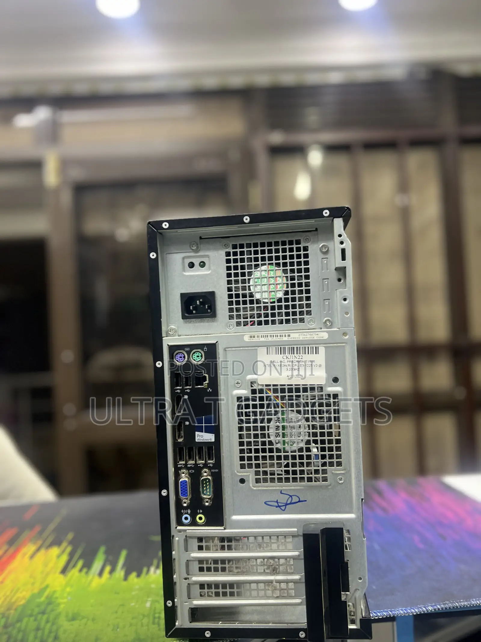 Desktop Computer Dell 8GB Intel Xeon SSD 256GB