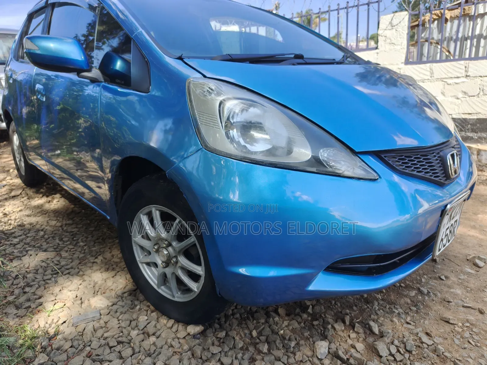 Honda Fit Automatic 2010 Blue
