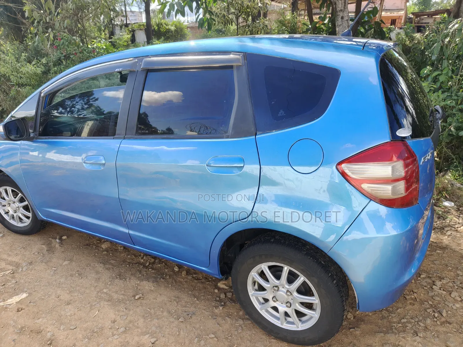 Honda Fit Automatic 2010 Blue