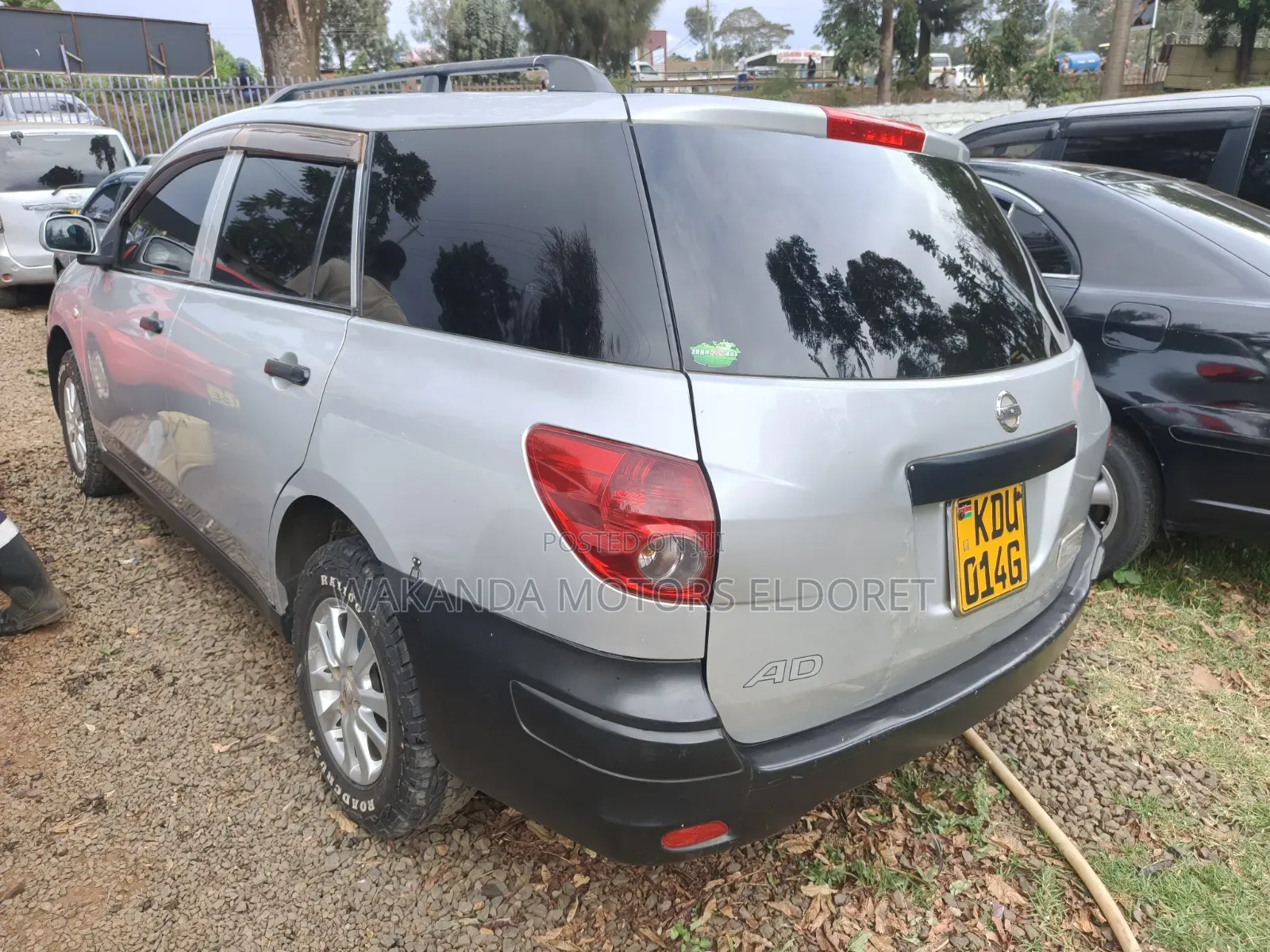 Nissan Advan 2015 Silver