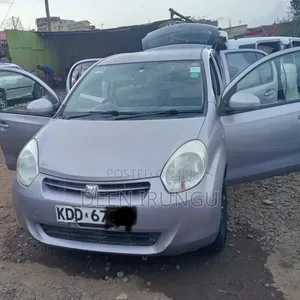 Toyota Passo 1.0 AWD 2014 Blue