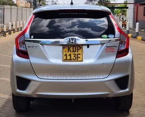 Honda Fit 2016 Gray