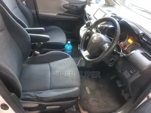 Toyota Wish 2012 White