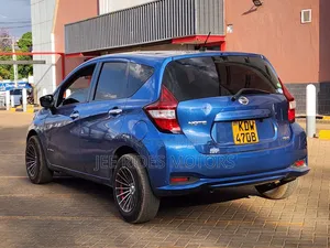 Nissan Note 2018 Blue