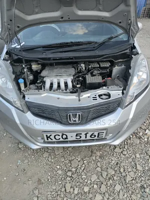Honda Fit 2011 Silver