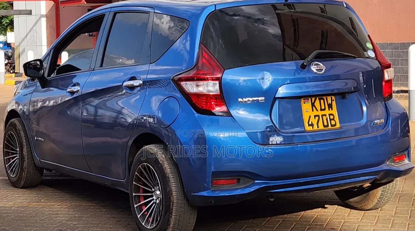 Nissan Note 2018 Blue