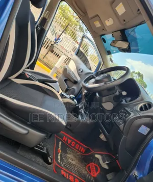 Nissan Note 2018 Blue