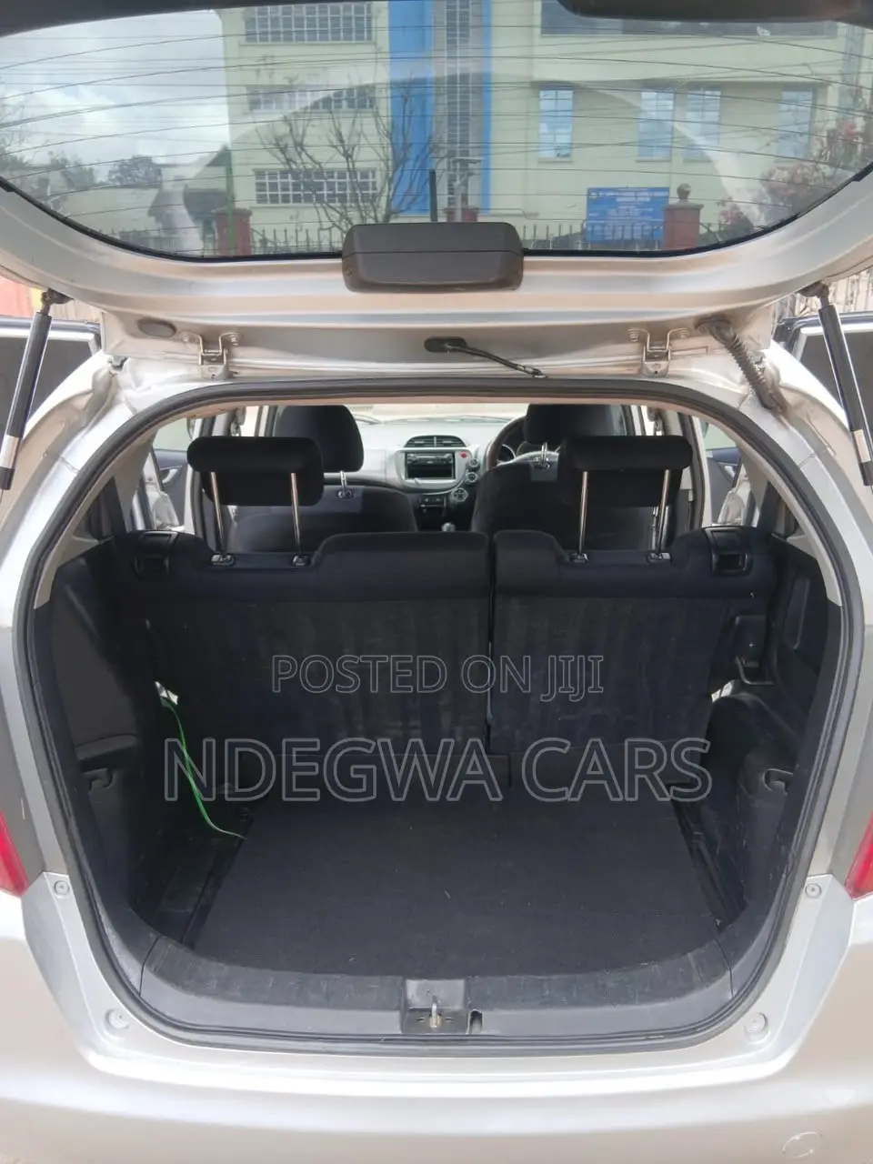 Honda Fit Automatic 2010 Silver