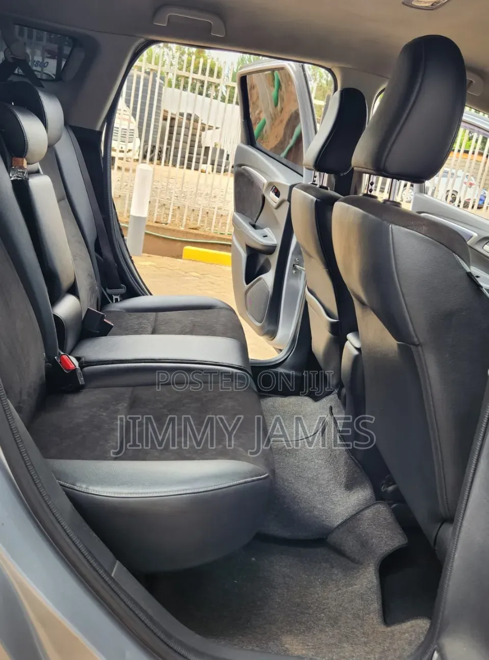 Honda Shuttle 1.5 Hybrid 2WD 2017 Silver