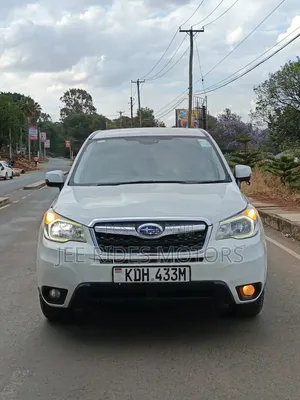 Subaru Forester 2015 Off white