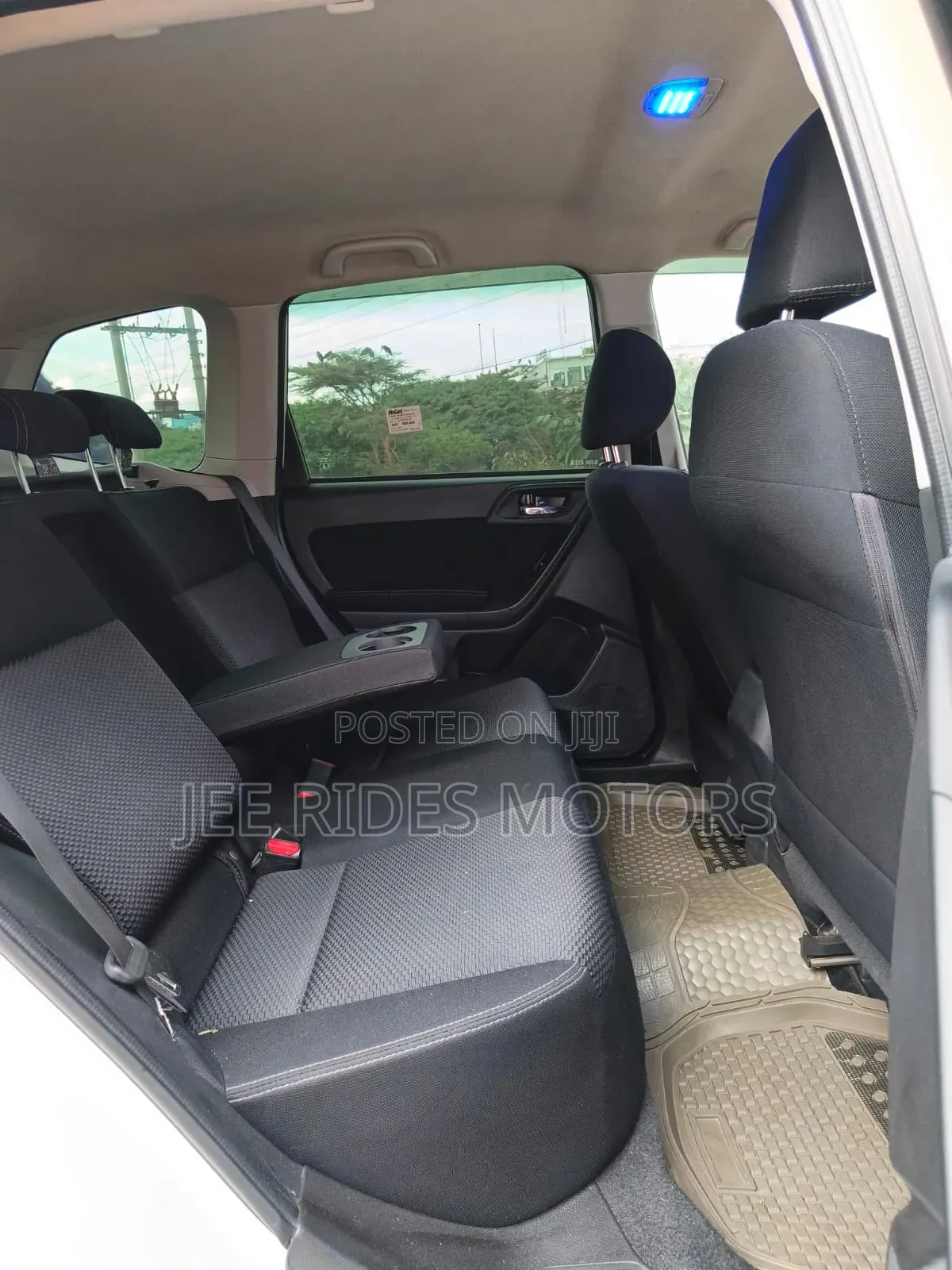 Subaru Forester 2015 Off white