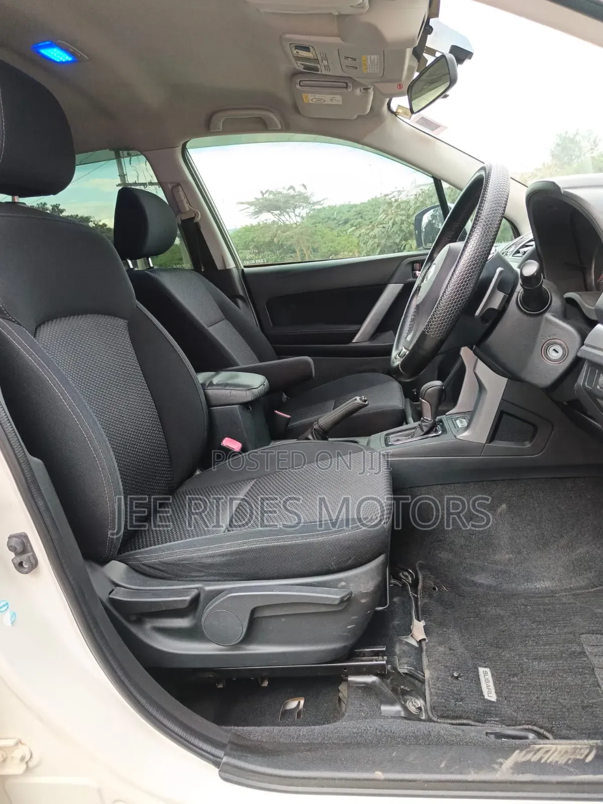 Subaru Forester 2015 Off white
