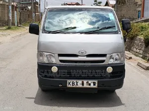 Toyota HiAce 2010 Silver