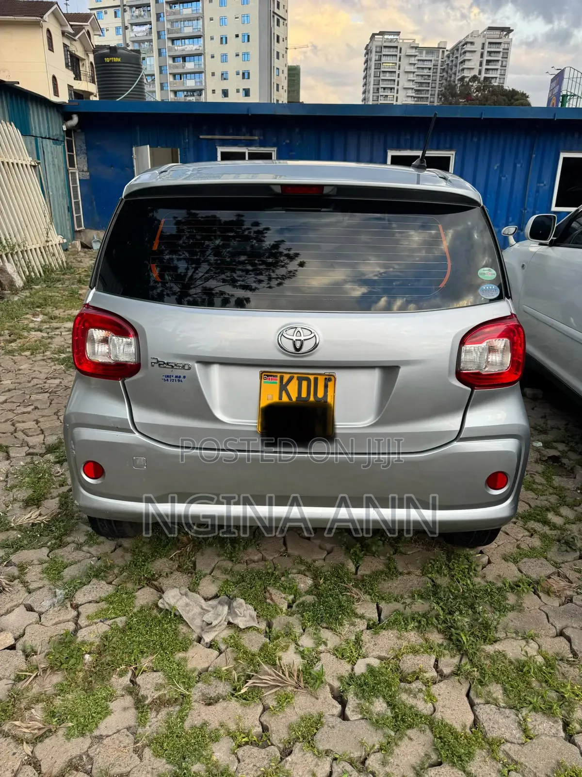 Toyota Passo 2019 Silver