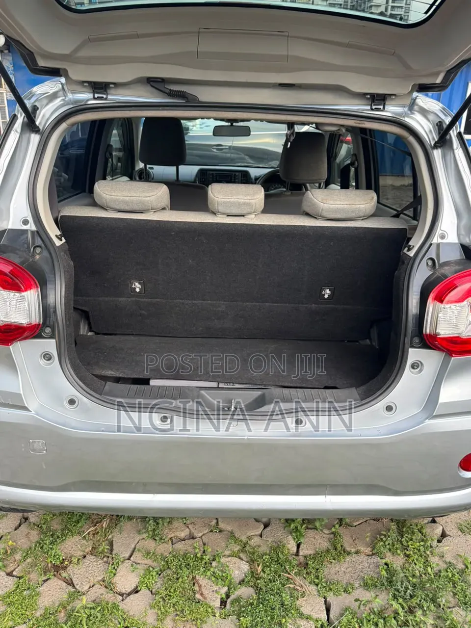 Toyota Passo 2019 Silver