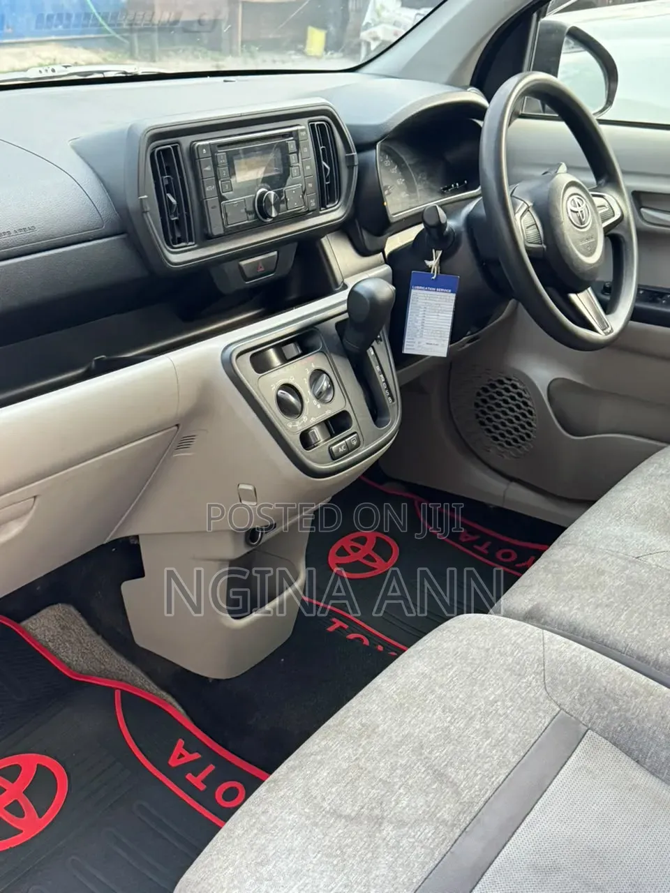 Toyota Passo 2019 Silver