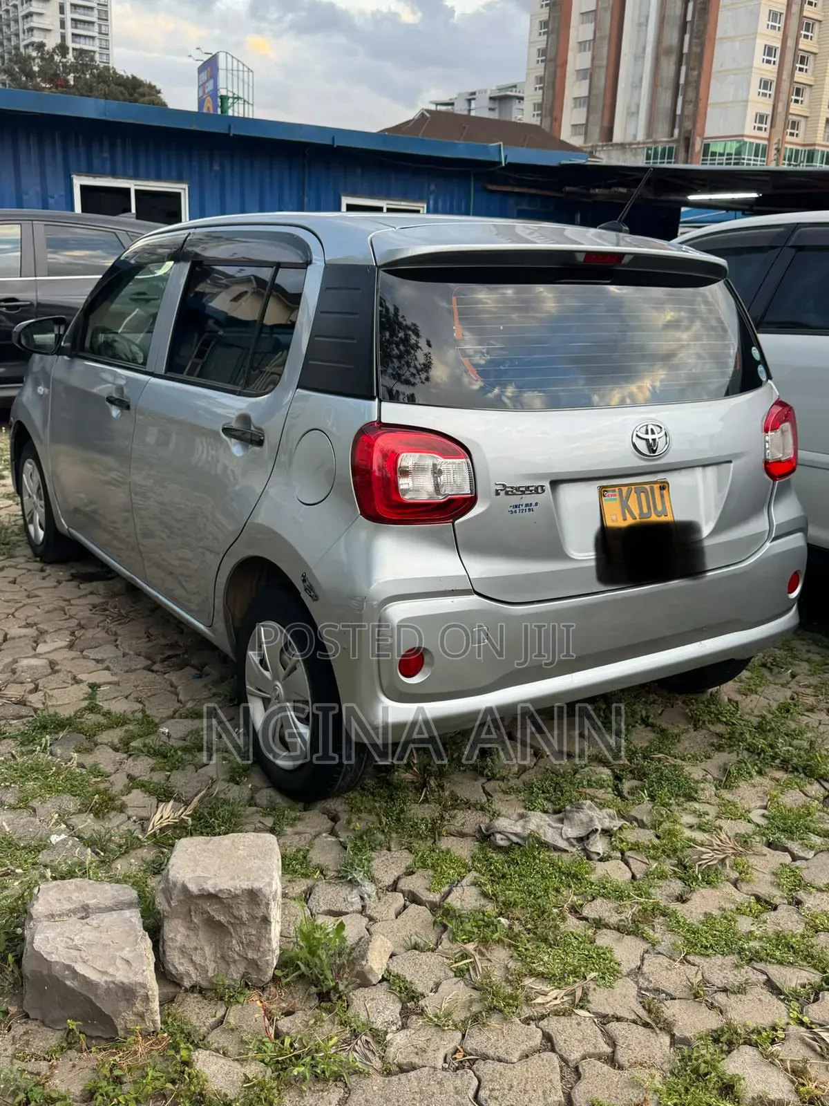 Toyota Passo 2019 Silver