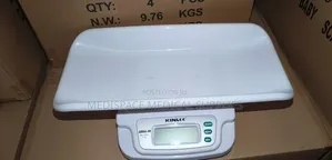 Accurate, Digital Baby Scale/ Baby Weighing Scale Upto 20kgs