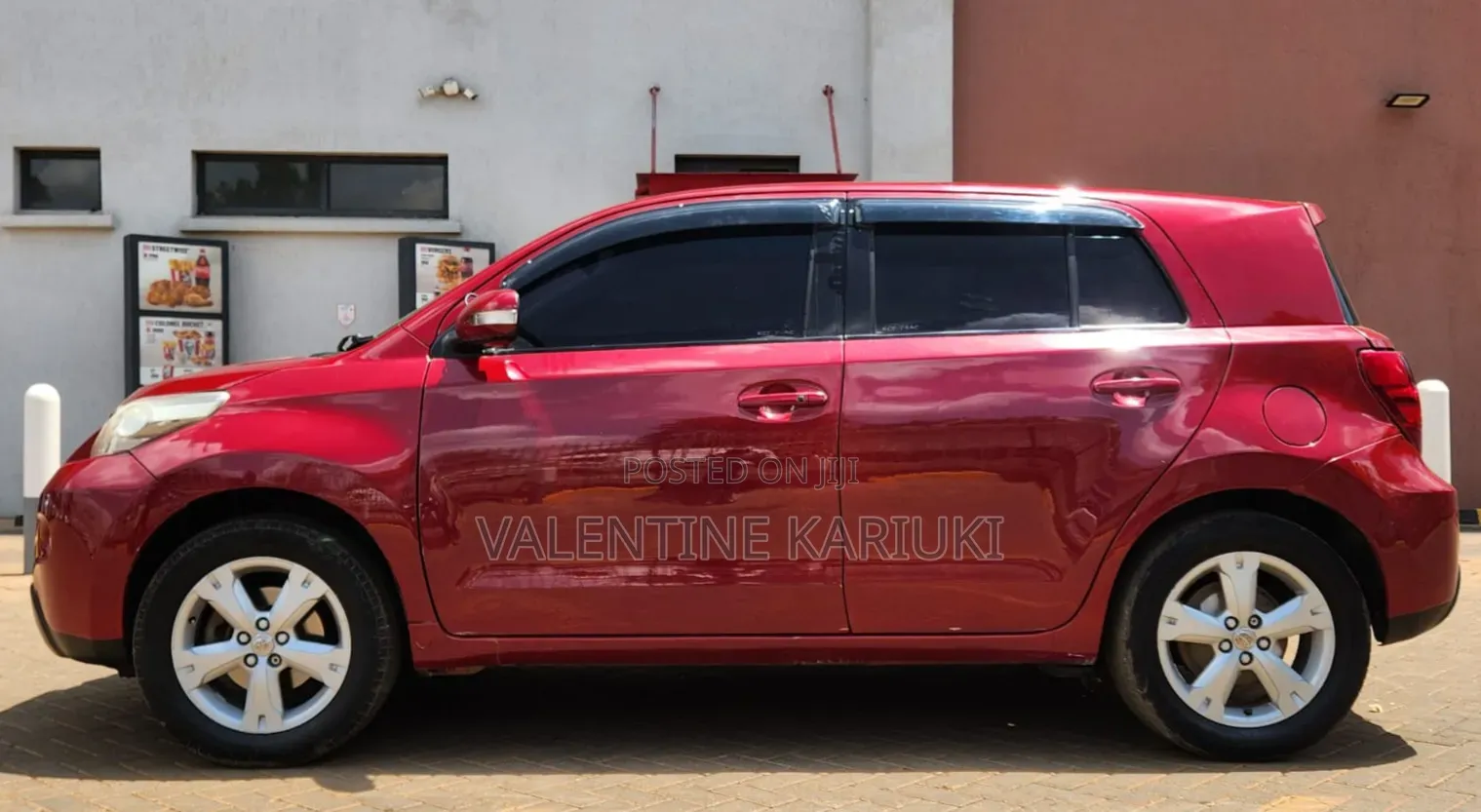 Toyota IST 2008 Red