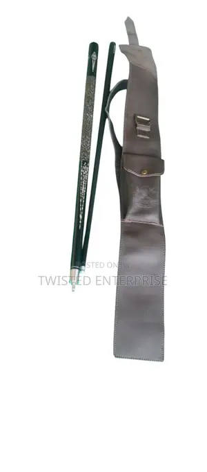 Premium Carbon Billiard Pool Cue 1/2 & Leather Bag