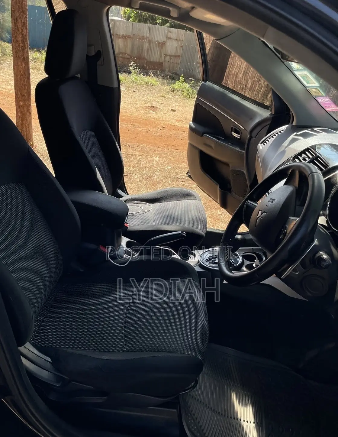 Mitsubishi RVR 2013 Black