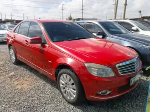 Mercedes-Benz C200 2011
