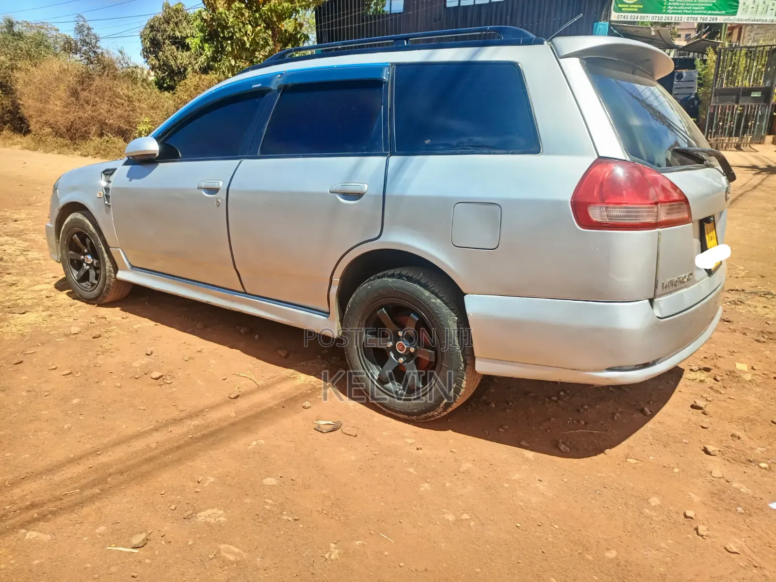 Nissan Wingroad 2006 Silver