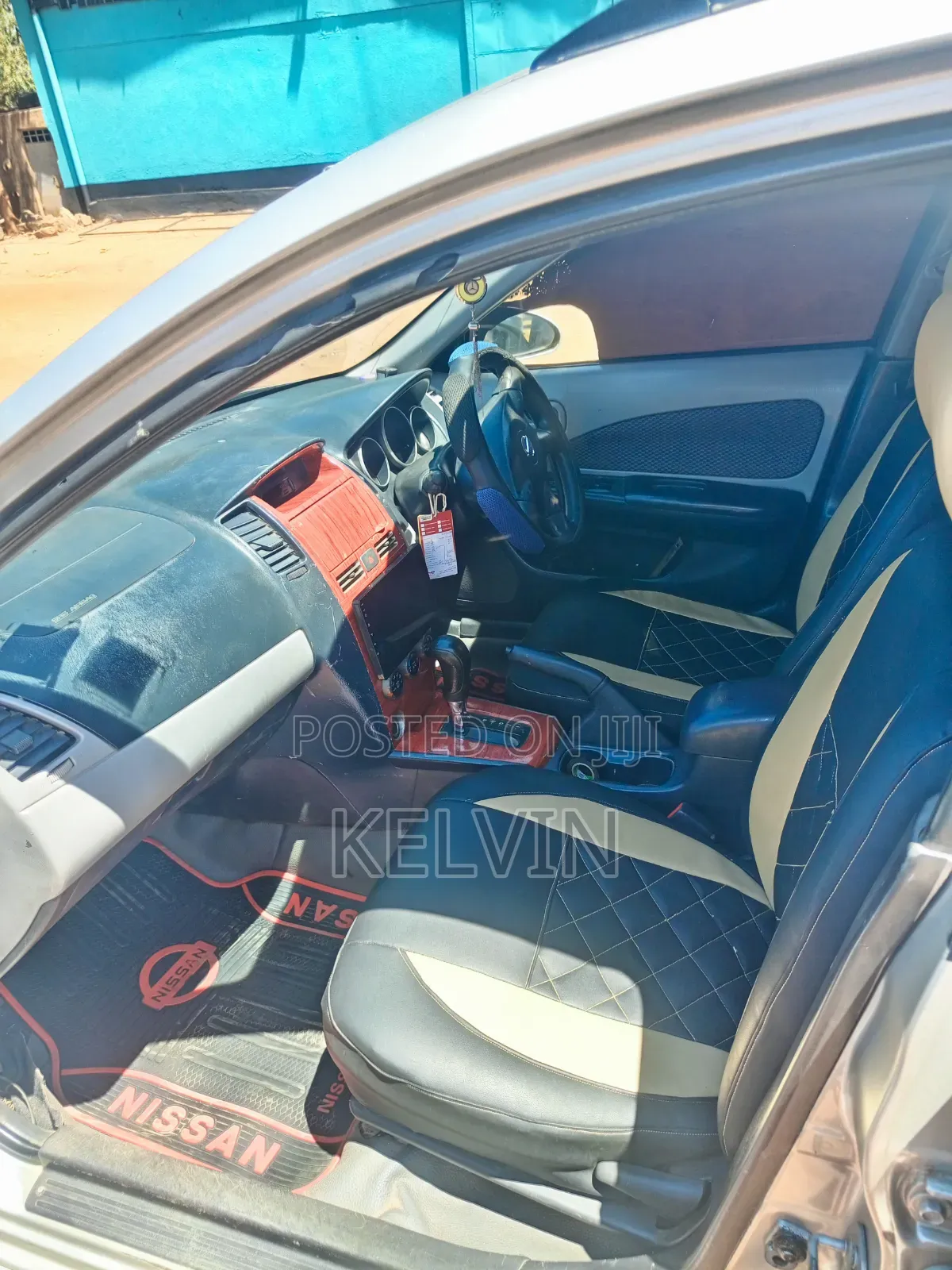 Nissan Wingroad 2006 Silver