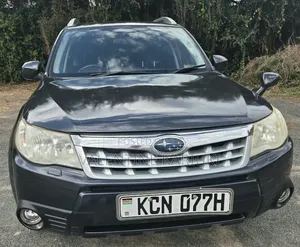 Subaru Forester 2010 Black