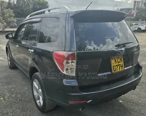 Subaru Forester 2010 Black