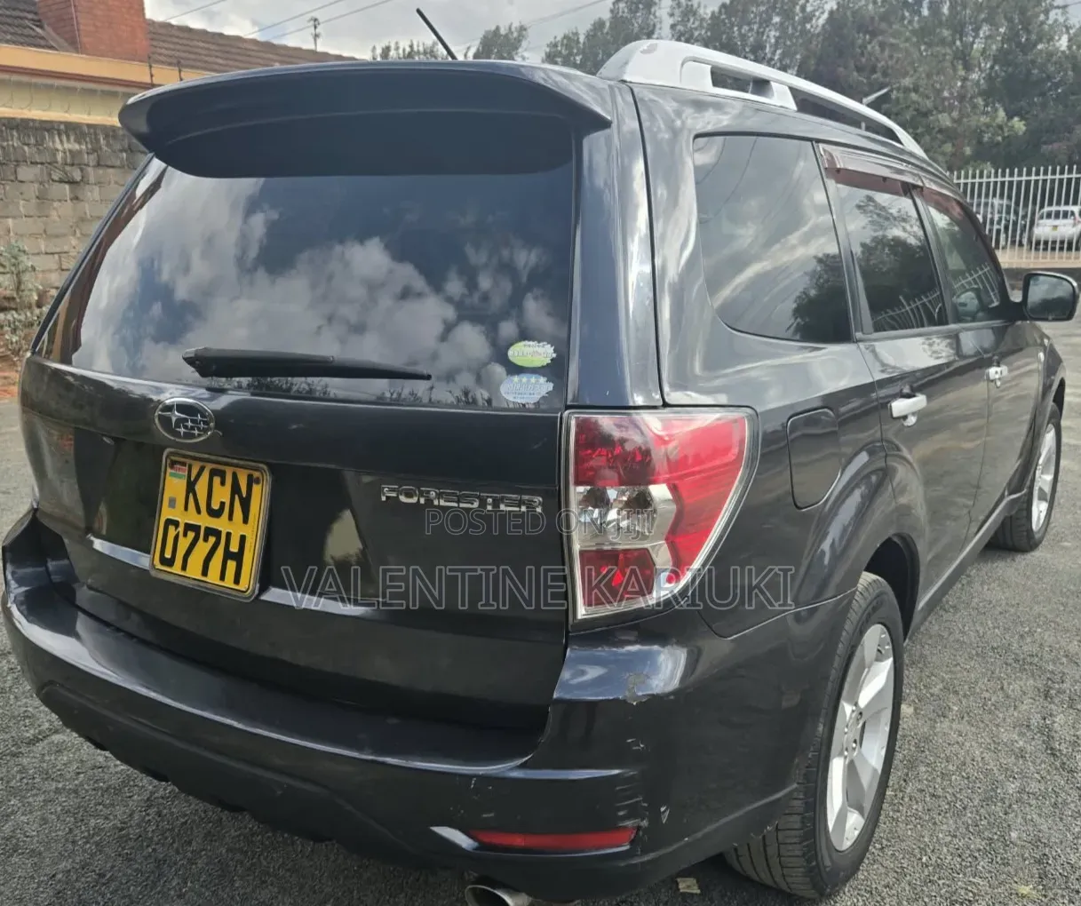 Subaru Forester 2010 Black