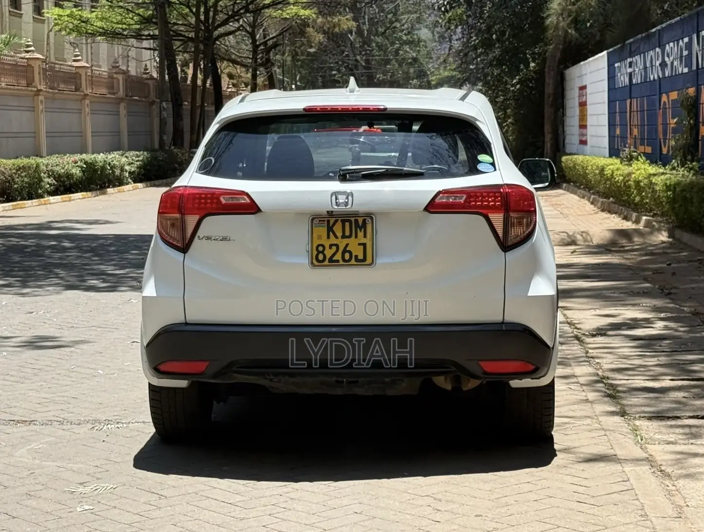 Honda Vezel 2016 White