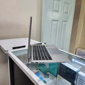 Laptop HP EliteBook 840 10 8GB Intel Core i5 SSD 256GB