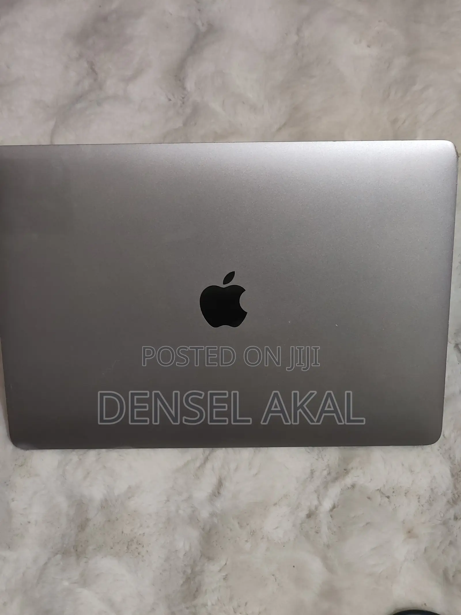 Laptop Apple MacBook Pro 2017 16GB Intel Core i7 SSD 256GB