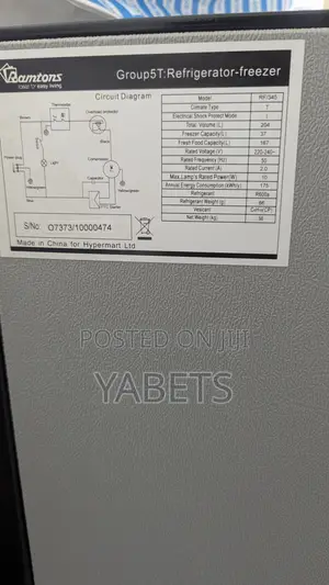Ramtons Fridge 204L. Rf 345