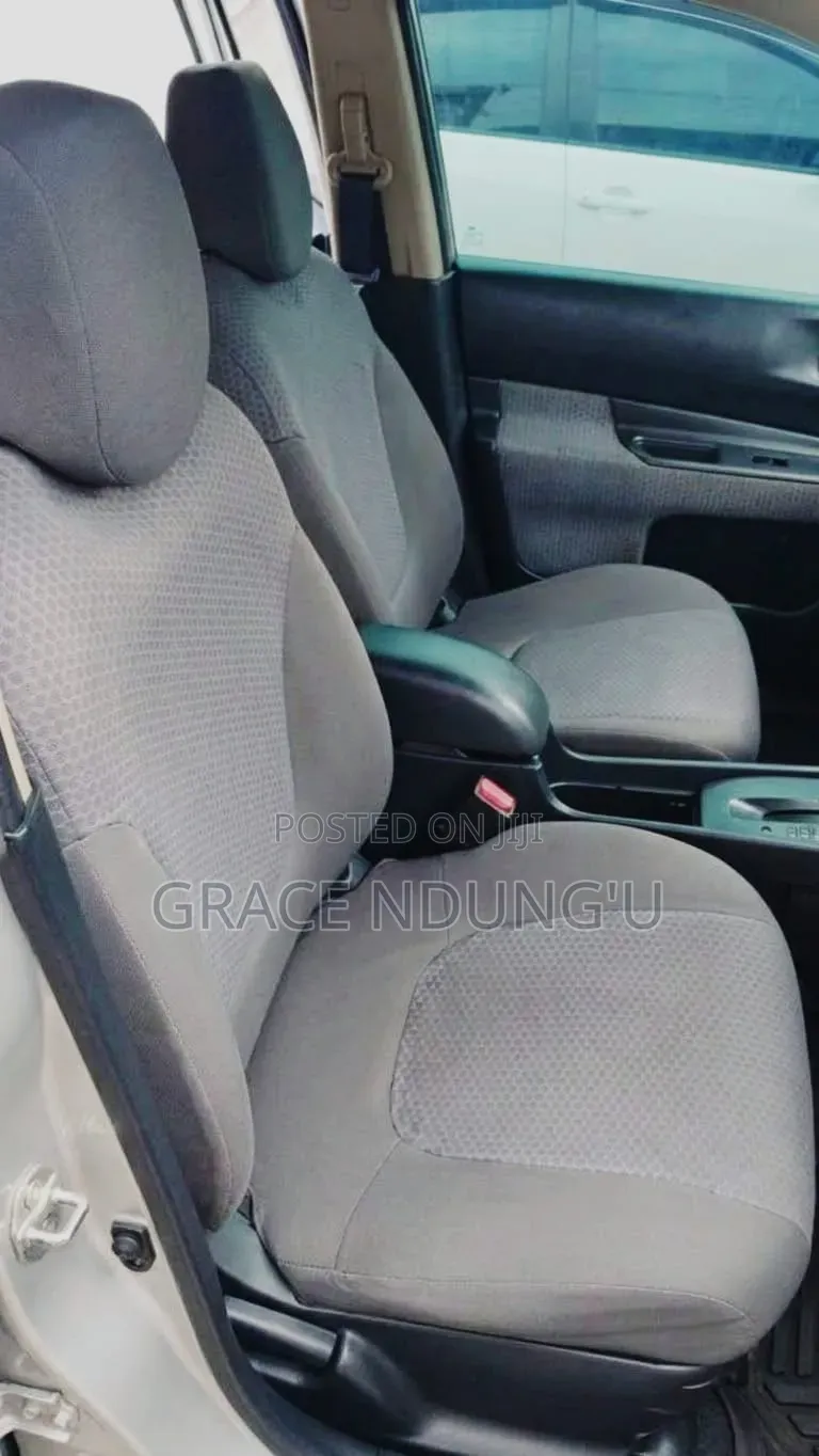 Nissan Wingroad 2008 Silver