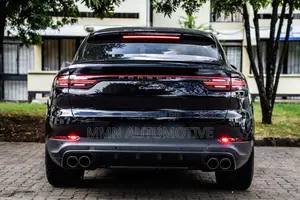 Porsche Cayenne 2020 Black
