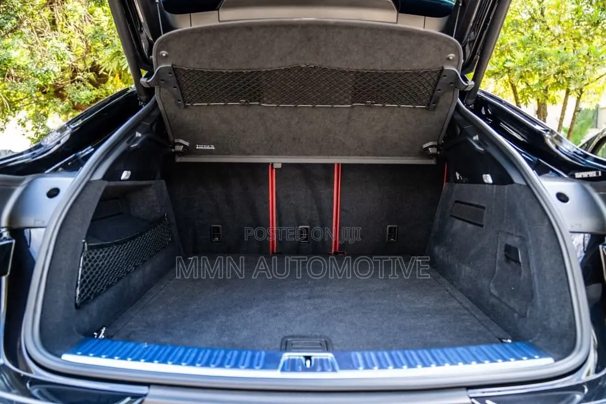 Porsche Cayenne 2020 Black