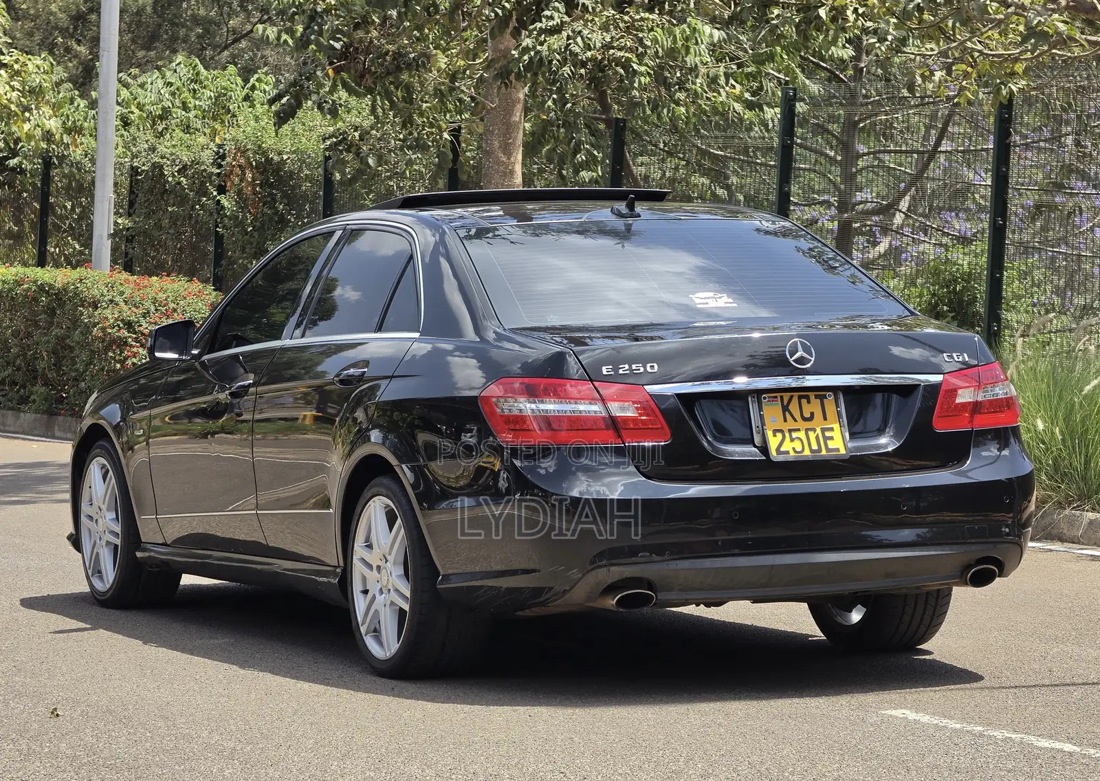 Mercedes-Benz E250 2011 Black