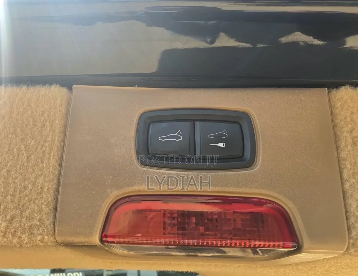 Porsche Cayenne 2015 Black