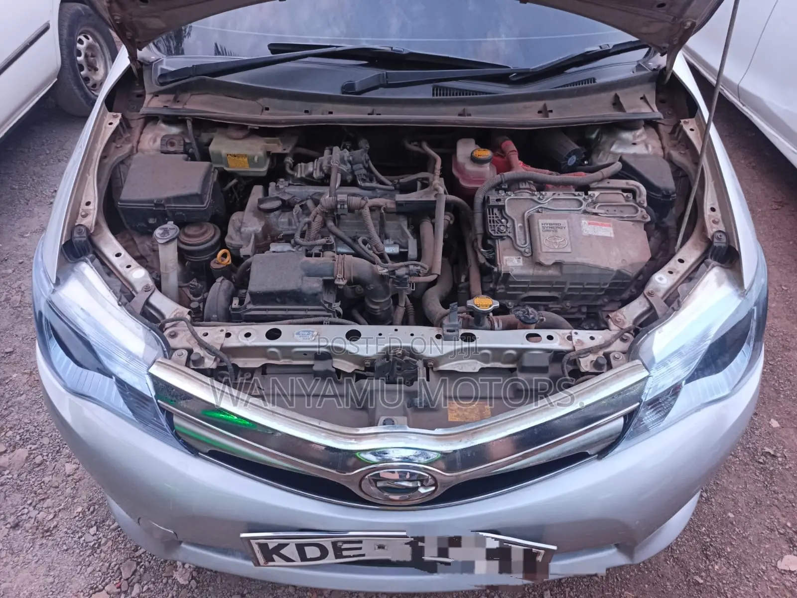 Toyota Corolla Fielder 2014 Silver