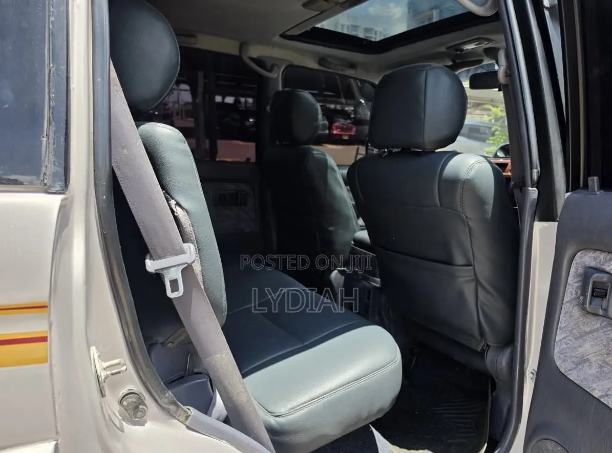 Toyota Land Cruiser Prado 1998 Silver