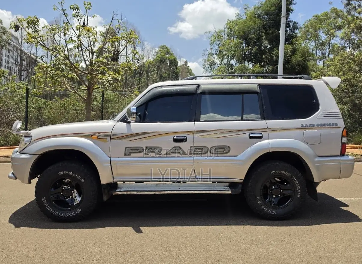 Toyota Land Cruiser Prado 1998 Silver