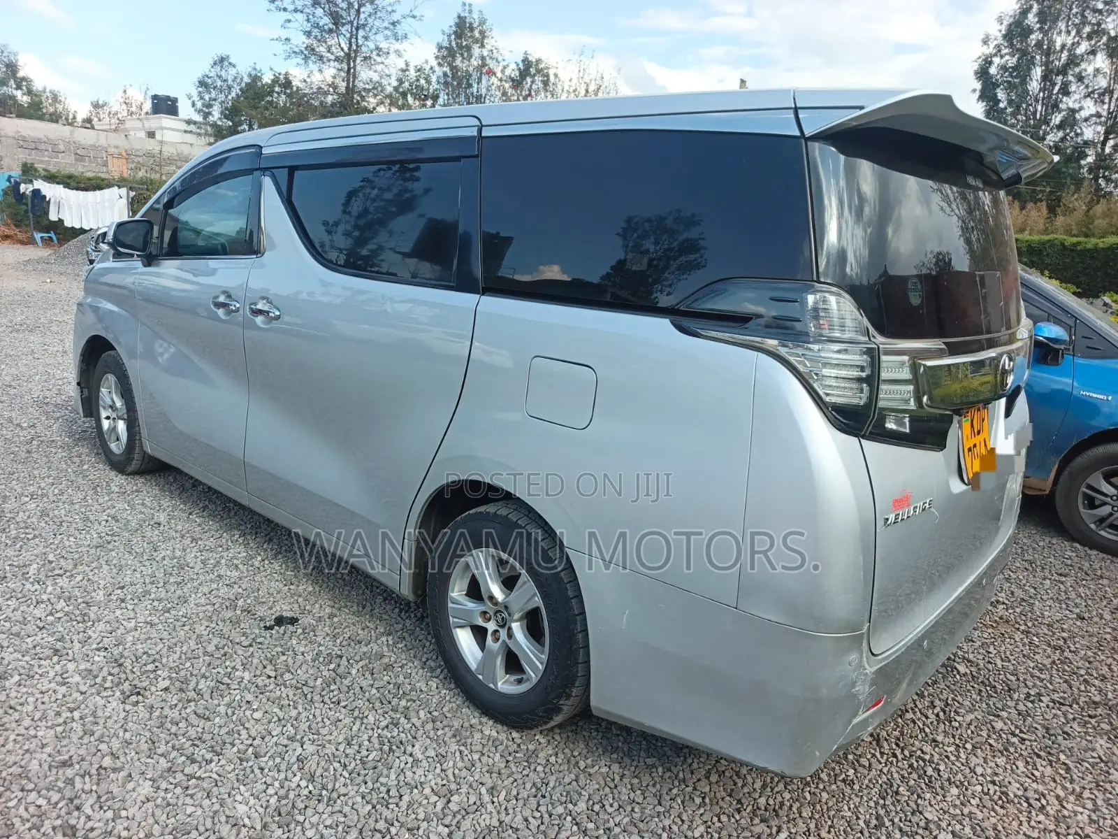 Toyota Vellfire 2018 Silver