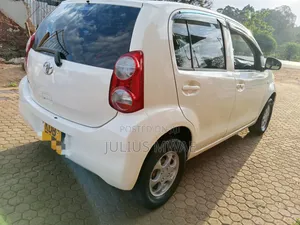 Toyota Passo 2013 White